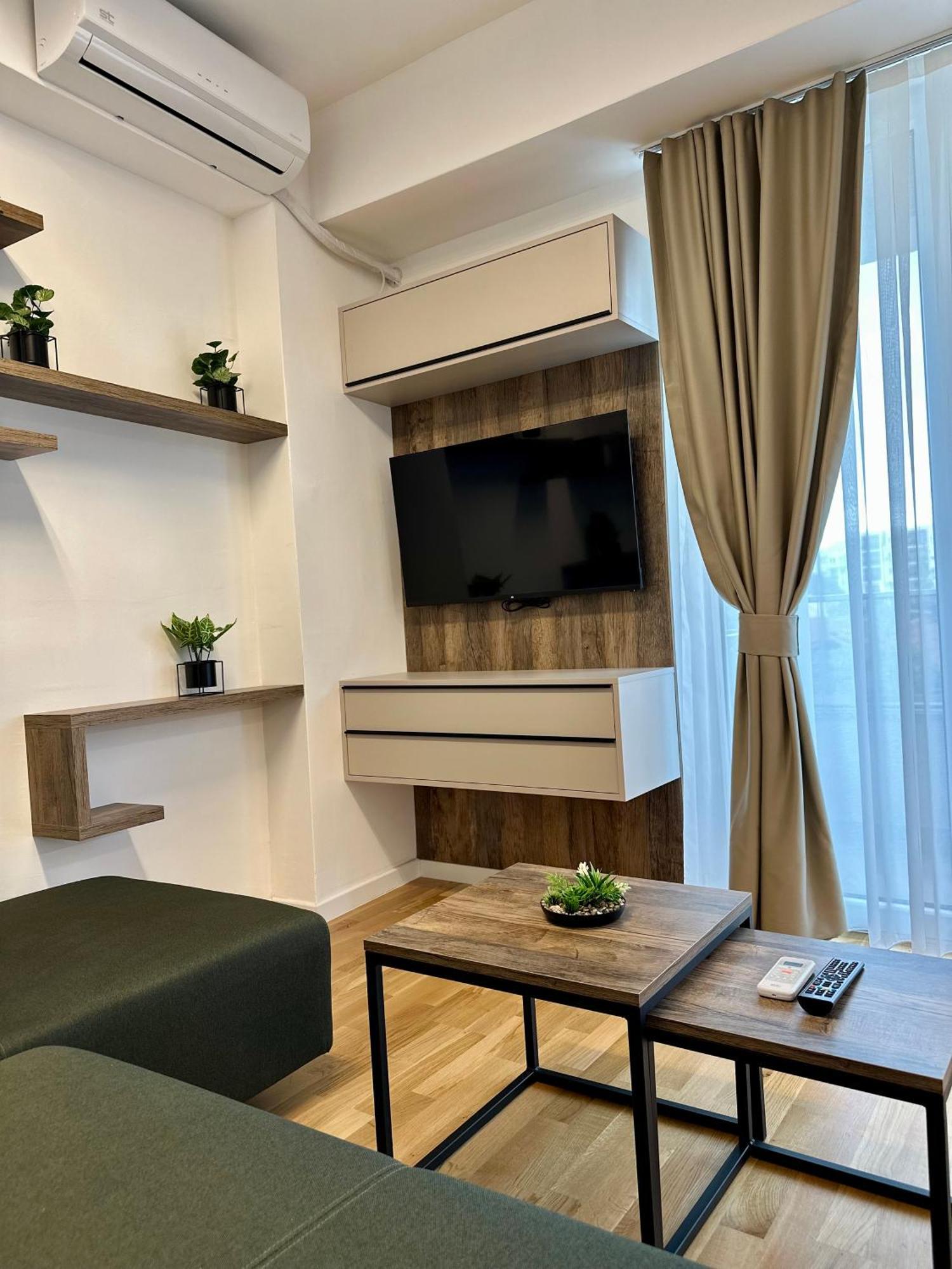 Downtown Riverside Apartments سكوبجي المظهر الخارجي الصورة