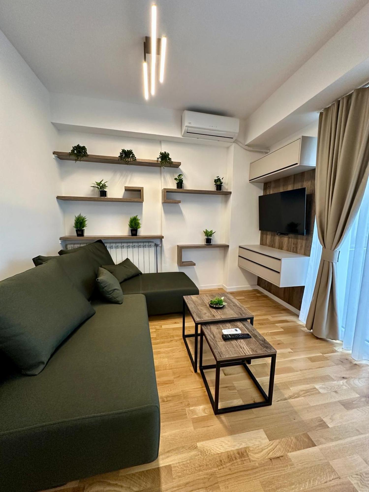 Downtown Riverside Apartments سكوبجي المظهر الخارجي الصورة