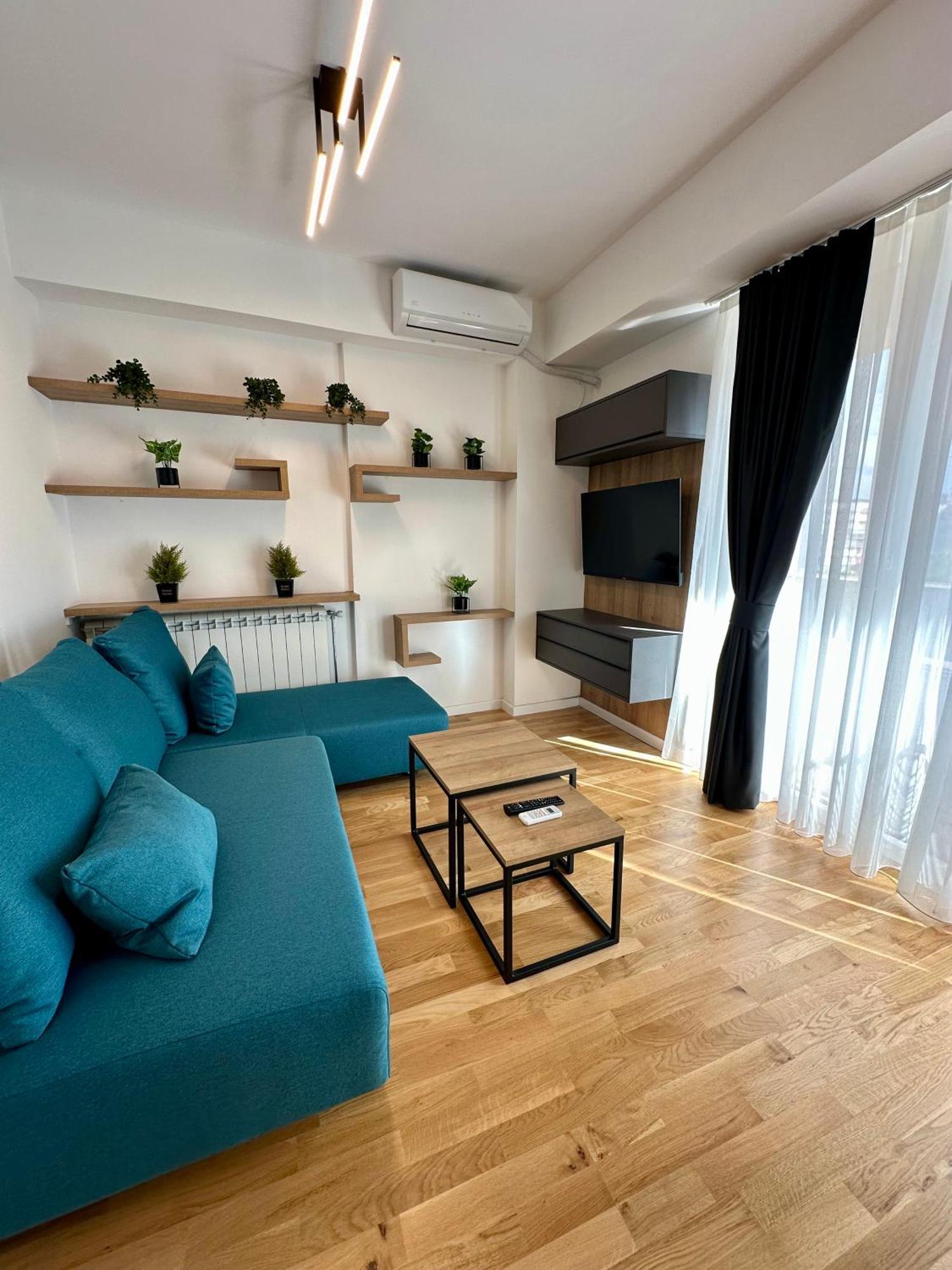 Downtown Riverside Apartments سكوبجي المظهر الخارجي الصورة