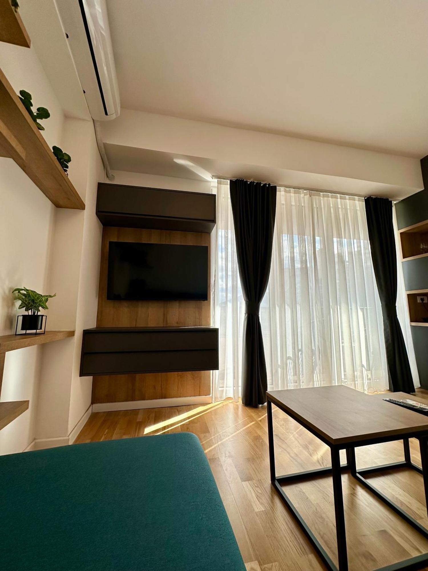 Downtown Riverside Apartments سكوبجي المظهر الخارجي الصورة