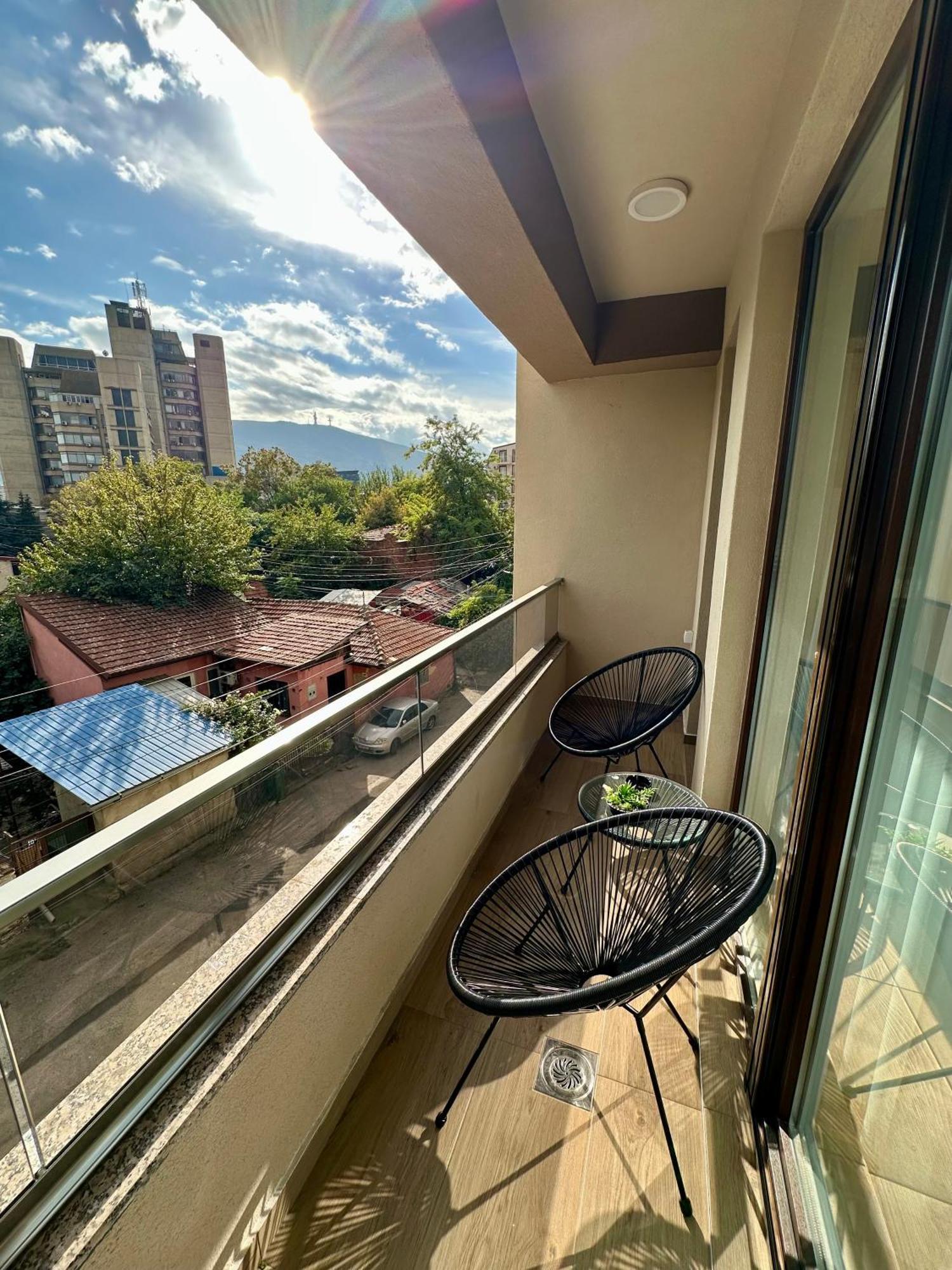 Downtown Riverside Apartments سكوبجي المظهر الخارجي الصورة