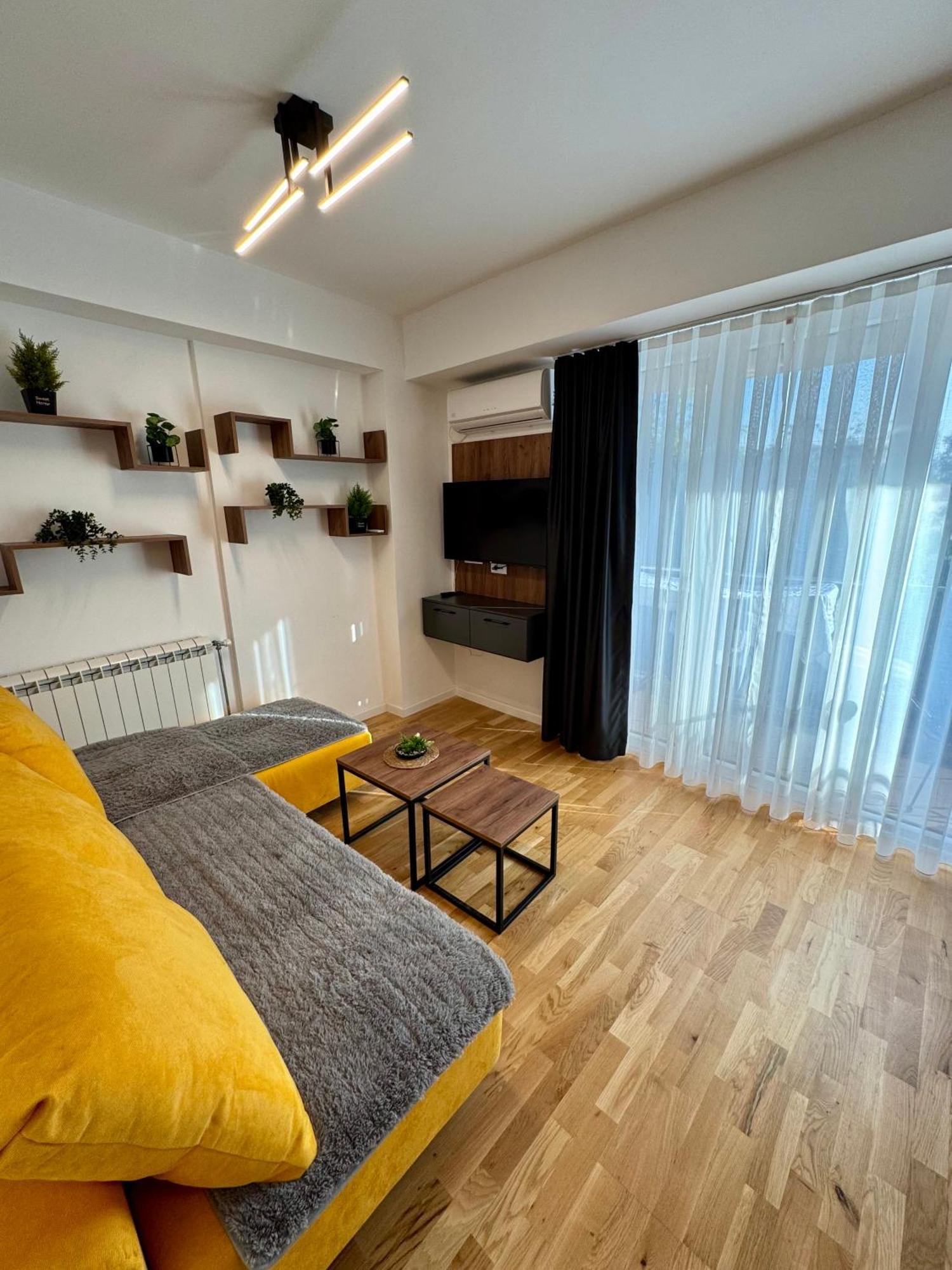 Downtown Riverside Apartments سكوبجي المظهر الخارجي الصورة