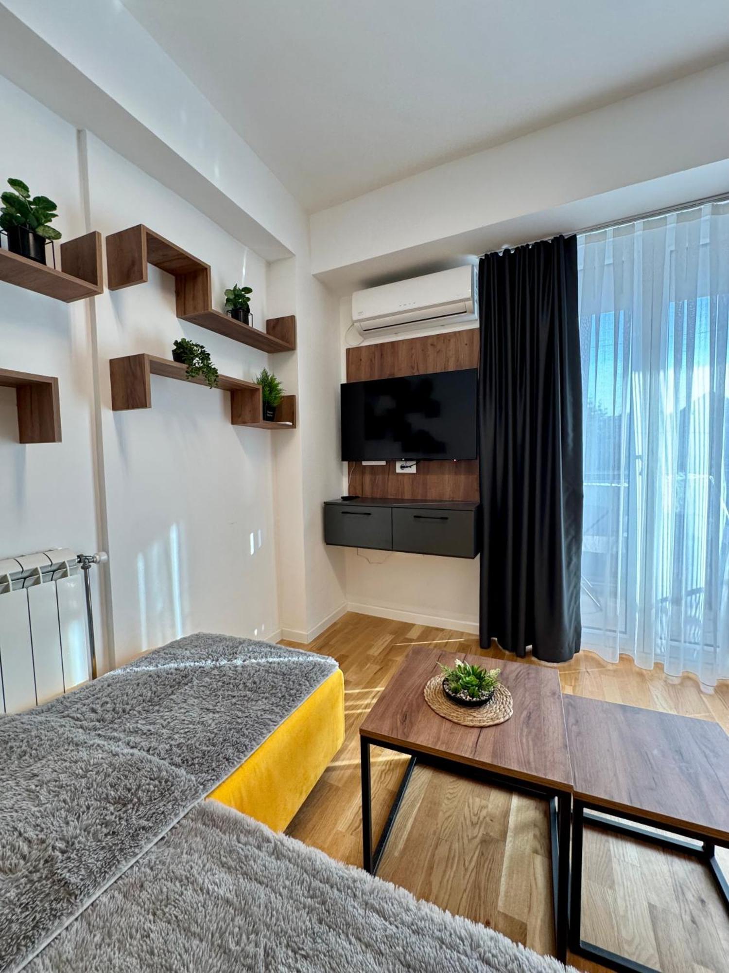 Downtown Riverside Apartments سكوبجي المظهر الخارجي الصورة